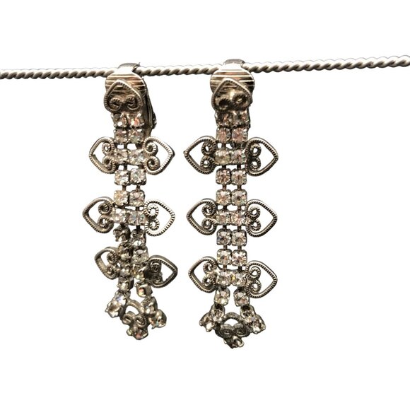 Dazzling and Dainty Filigree Heart Crystal Drop Earrings, Romantic Wedding Jewel - Picture 2 of 4